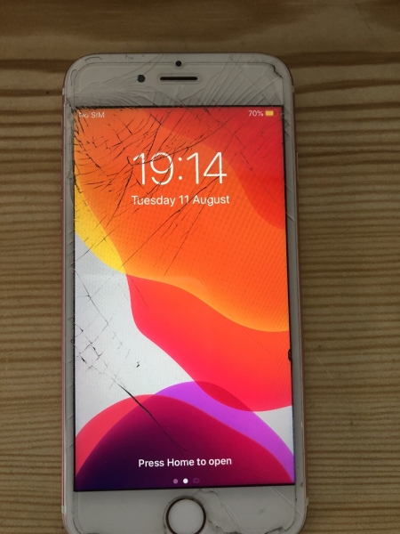 Apple iPhone 6s – 16GB – Roségold (Entsperrt) A1688 (CDMA + GSM)