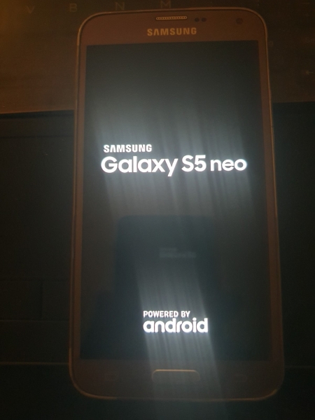 Samsung Galaxy S5 neo SM-G903F – 16GB – Schwarz (Ohne Simlock) Smartphone