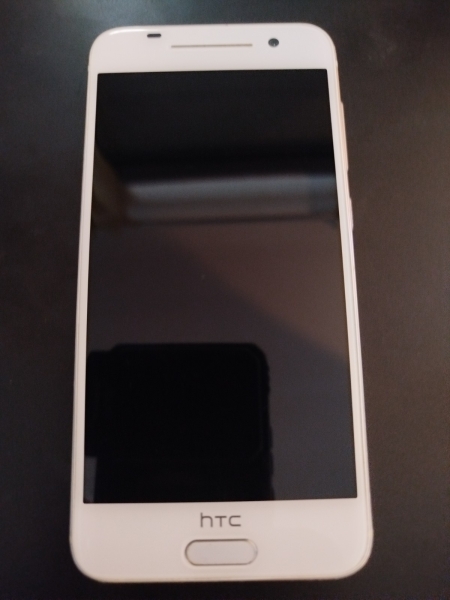 HTC  One One A9 – 16GB – Opal Silver (Ohne Simlock) Smartphone