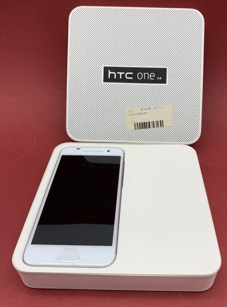 HTC  One A9 – Opel Silber (Ohne Simlock) Smartphone mit OVP