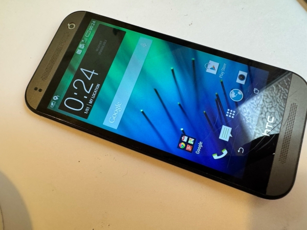 HTC One Mini 2 silber (entsperrt) 16GB 1GB RAM Android Smartphone Line On Screen