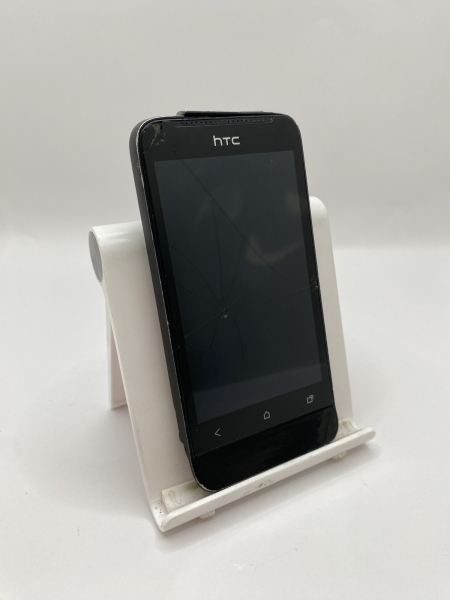 HTC One V schwarz 3 Netzwerk 4GB 3,7″ 5MP Android Smartphone unvollständig #C10
