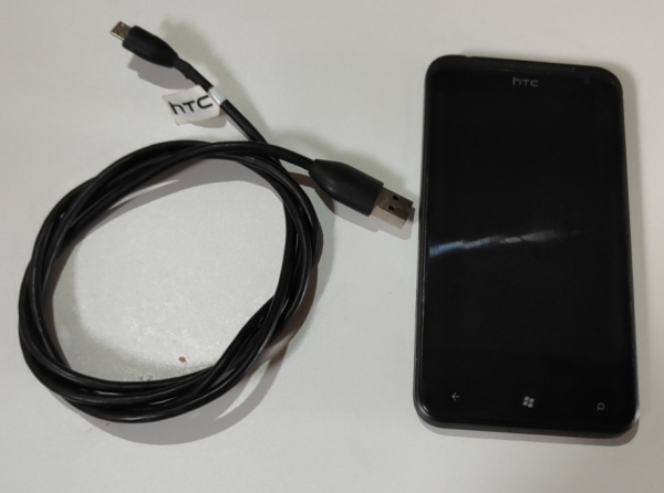 HTC Titan schwarz Windows Smartphone Handy entsperrt nur für Ersatzteile