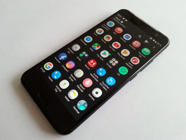 HTC U11 64GB SCHWARZ NEUWERTIG OHNE SIMLOCK ANDROID SMARTPHONE HÄNDLER 5,5″