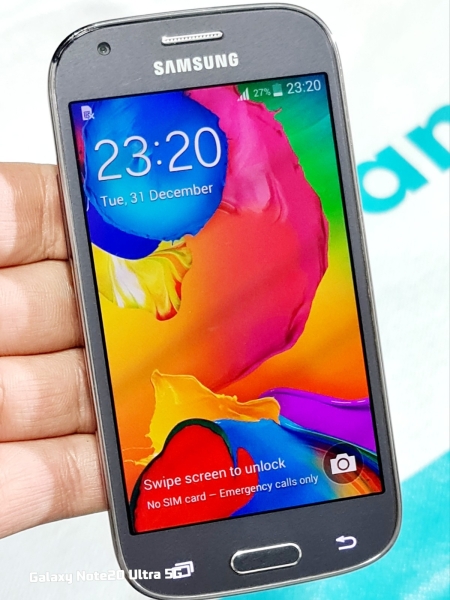 Samsung Galaxy Ace 4 – 4GB – schwarzes (entsperrt) Smartphone Top Zustand