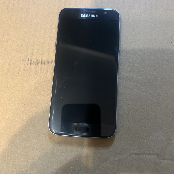 Samsung Galaxy S7 32GB schwarz Android 4G LTE Smartphone SM-G930F