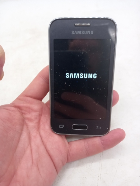 Samsung Galaxy Young 2 SM-G130HN grau 4GB T.Mobile EE Smartphone
