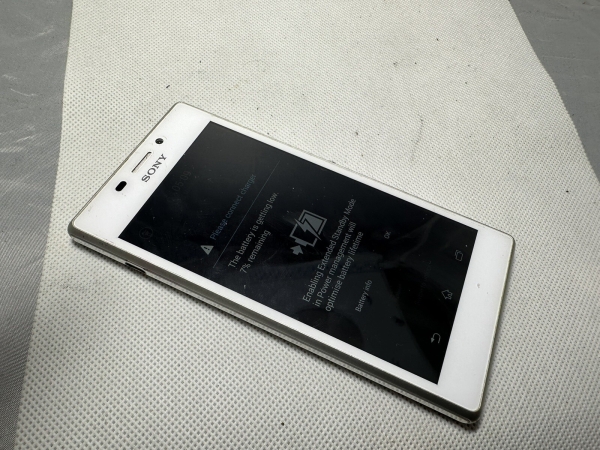 Sony Ericsson Xperia M2 – Weiß Smartphone Defekt