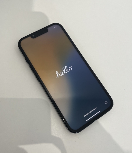 Apple iPhone 13 – 128GB – entsperrt – schwarz – Smartphone – 79% Batteriezustand