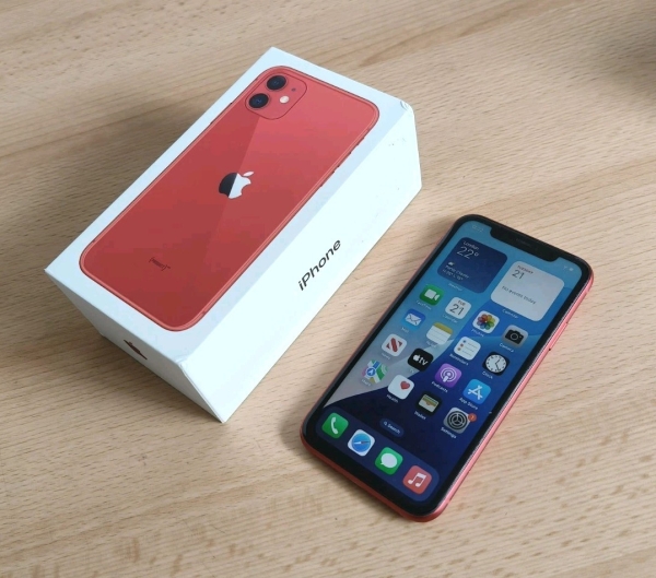 Apple iPhone 11 (PRODUCT)RED – 64 GB (entsperrt) Smartphone – Originalverpackt
