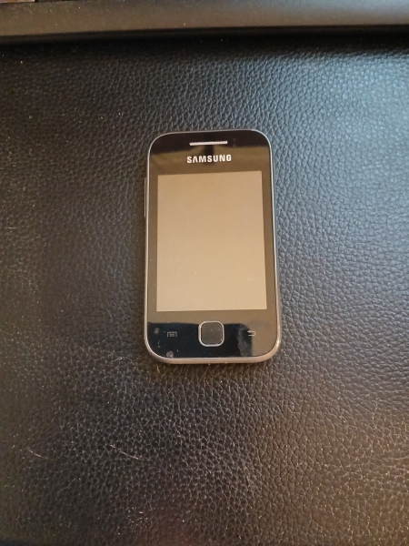 Samsung  Galaxy Y GT-S5363 – Metallic Gray (Ohne Simlock) Smartphone