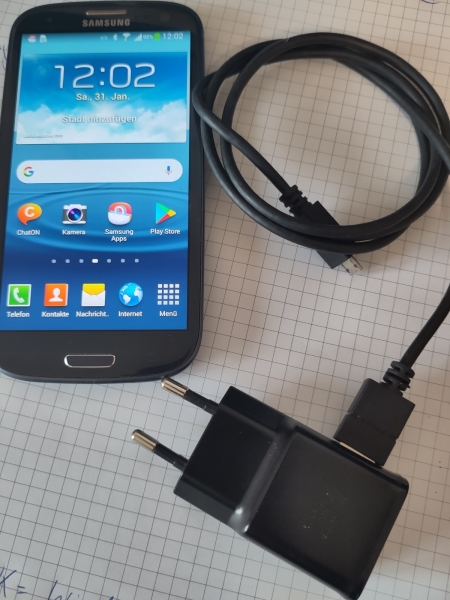Samsung Galaxy S3 GT-I9300 16GB Android Smartphone