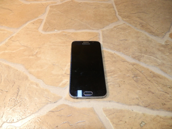 Samsung Galaxy S 6 – Smartphone – für Bastler / Defekt !
