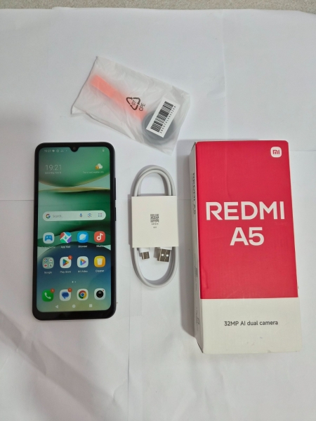 Xiaomi Redmi A5 Dual-SIM entsperrt 64GB grau Smartphone (REF M041)