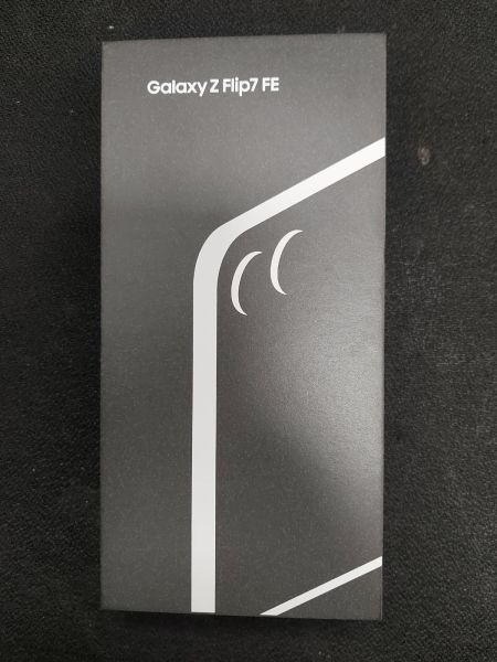 Samsung Galaxy Z Flip7 FE 6,7“ 5G Smartphone 256GB SIM-frei entsperrt – Schwarz A