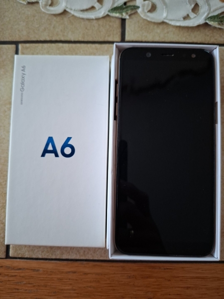 Samsung Galaxy A6 32GB SM-A600FN/DS Gold Android Smartphone