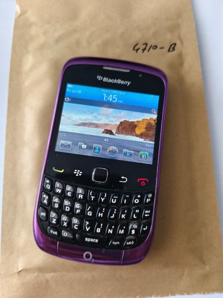 Blackberry Curve 3G 9300 lila entsperrt 256 MB 2,4″ QWERTY Handy Smartphone