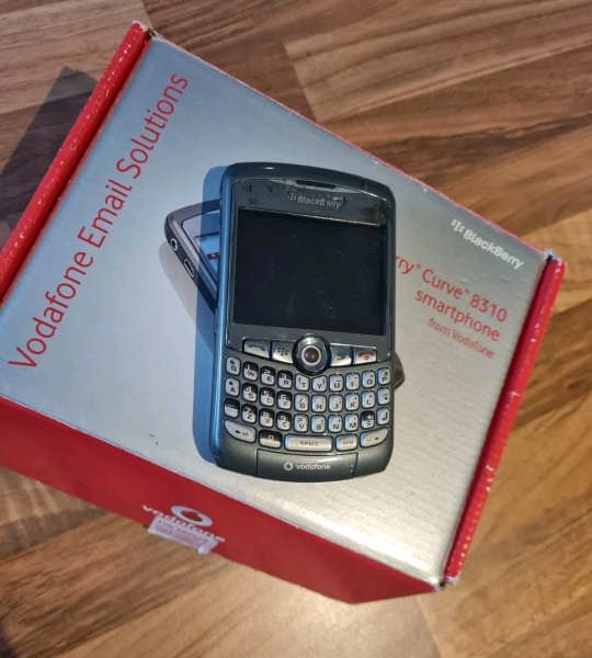 BlackBerry Curve 8310 – silber – (entsperrt) – Smartphone