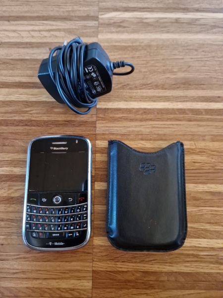 BlackBerry  Bold 9000 – 1GB – Schwarz (Ohne Simlock) Smartphone