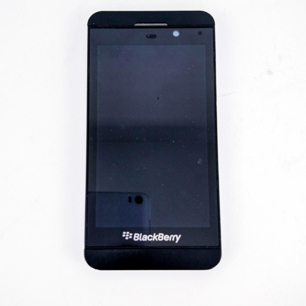 BlackBerry Z10 Smartphone schwarz 16GB 4,2″ HD 8MP 4G ungetestet
