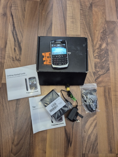 Blackberry Curve 8900 entsperrt Handy b171