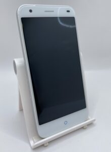 ZTE Blade S6 silber 16GB 5,0″ 13MP Dual SIM Android Smartphone defekt #A