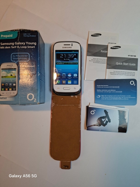 Samsung  Galaxy Young GT-S6310N – 4GB – Weiß (Ohne Simlock) Smartphone Top
