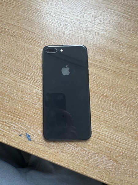 Apple iPhone 8 Plus 256GB, schwarz, entsperrt 100%