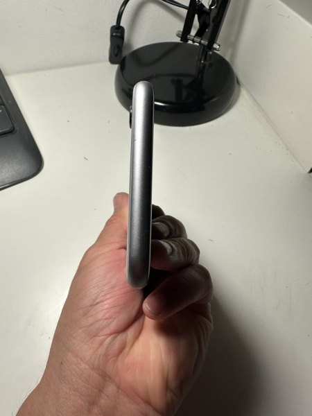 Apple iPhone 6 Spacegrau 16GB 1GB RAM 4,7″ IOS Touchscreen Smartphone