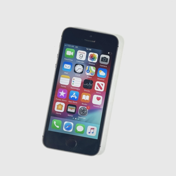 Apple iPhone 5s 16GB Space Grau Vodafone A1457 GUTER ZUSTAND GRADE B/C 506