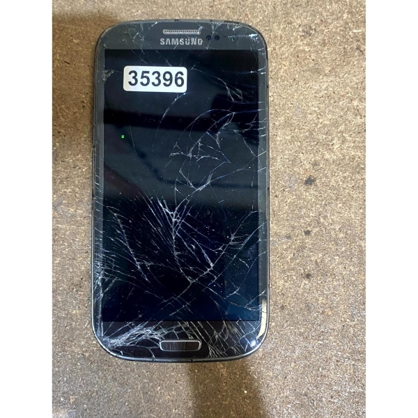 Samsung Galaxy S III GT-I9300 Smartphone Sapphire Black 4,8″ Display – als Ersatzteilspender