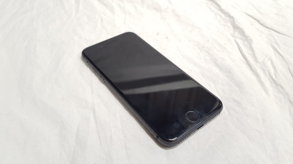 Apple iPhone 8 Smartphone entsperrt 64GB