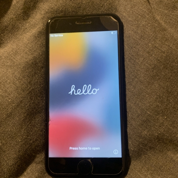 Apple iPhone 7 – 32GB – Schwarz (Entsperrt) A1778 (GSM)