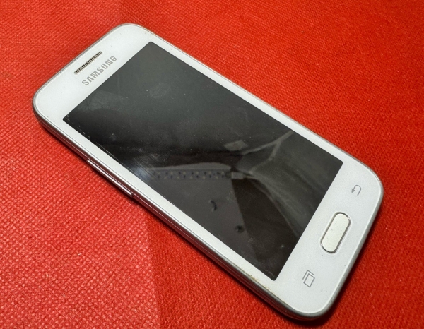 Samsung Galaxy Trend 2 Lite SM-G318H – (entsperrt) Android Smartphone
