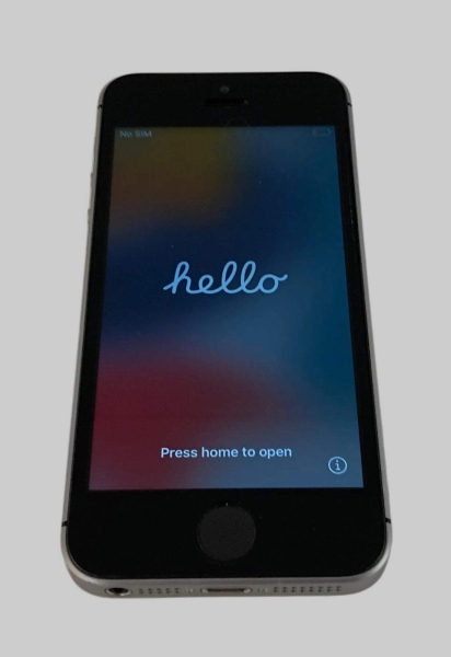 Apple iPhone SE silber 32GB Smartphone O2 gesperrt