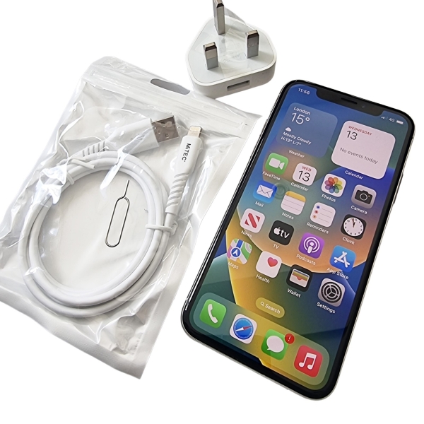 Apple iPhone X 256GB Silber Entsperrt A1901 • BattHealth 100% Traumhafter Zustand