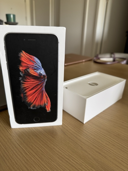 Apple iPhone 6s Plus 128GB Space Grau