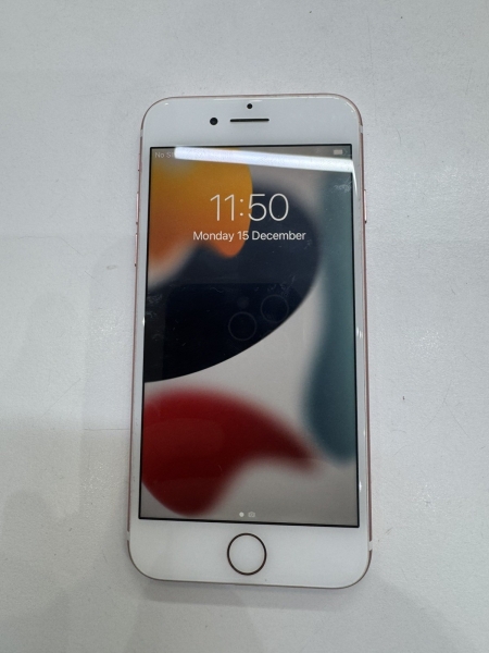 Apple iPhone 7 32GB ENTSPERRT Smartphone