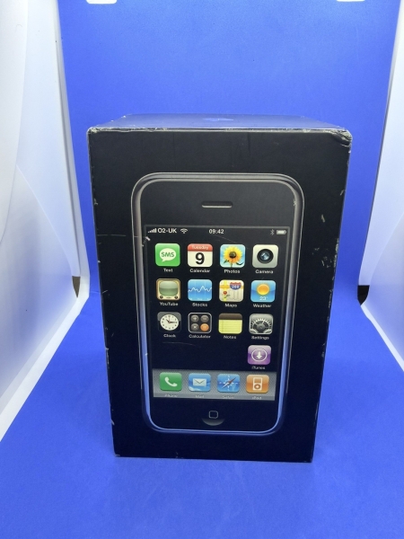 Apple iPhone 1. Generation 2g 8GB o2 IOS 1.1.4 seltenes Sammlerstück mit Box