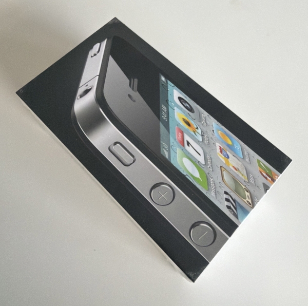 New Sealed Old Stock Apple iPhone 4 8gb 4. Generation – Rare iOS 5