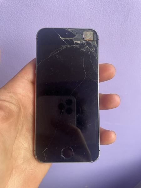 Apple iPhone 5s – 16GB – Space Grau Smartphone A1457 Ersatzteile und Reparaturen