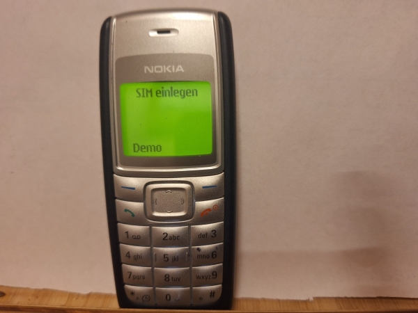Handy Nokia 1110i schwarz (Ohne Simlock) Smartphone