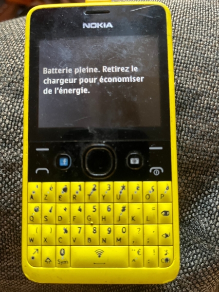 Nokia Asha 210 RM 928   Smartphone