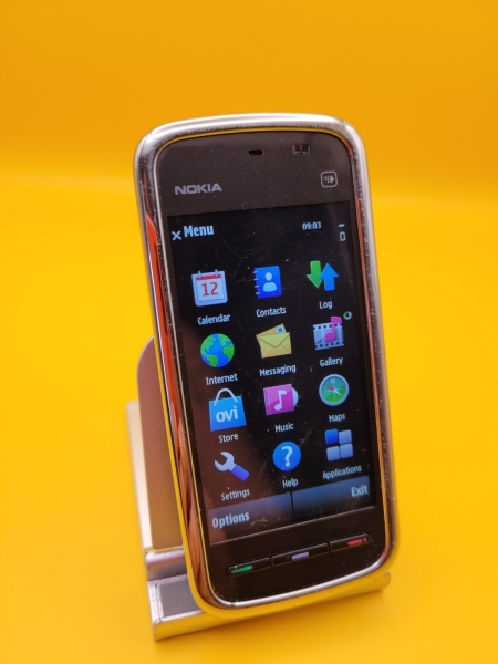 Nokia 5230 RM-588 schwarz 70MB 3,2″ 2MP Touch Symbian Smartphone