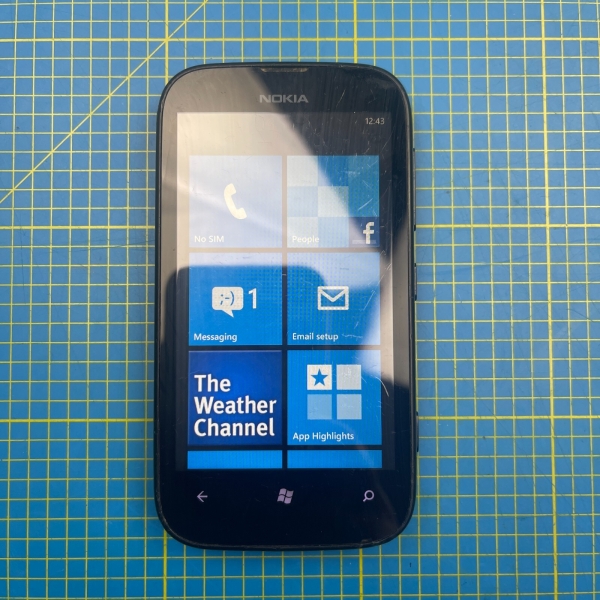 Nokia Lumia 510 Smartphone Handy (Tesco Network) – 8GB – schwarz