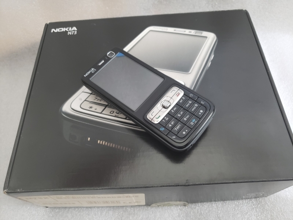 Nokia N73 (Three Network) Smartphone Schwarz Originalverpackt Selten Top Zustand