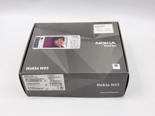 Nokia  N95 – 8GB – Schwarz (Ohne Simlock) Smartphone (inkl. 12 Monate Lizenz…