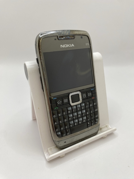 Nokia E71 Grey Steel Orange Netzwerk 10MB 2,4″ QWERTY Symbian Button Smartphone