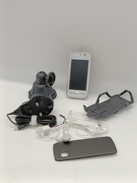 Nokia 5230 Handy Smartphone Touchscreen 3G Bluetooth Silber + Halterung