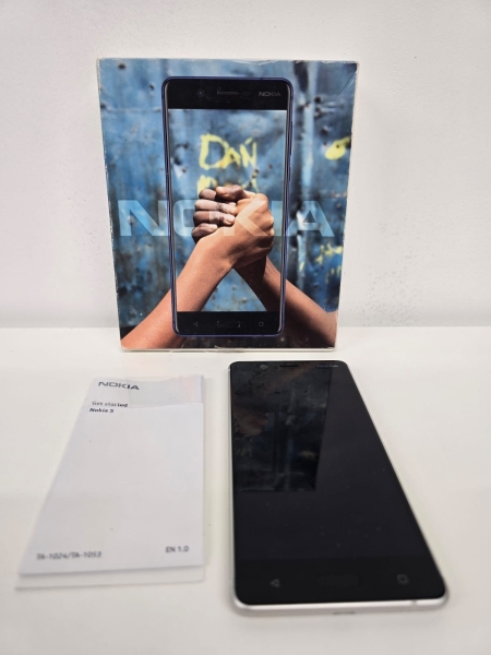 Nokia 5 (Model TA-1024) nur Handy im Karton – guter Zustand